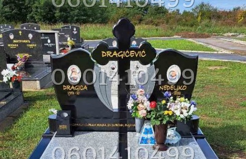 Krstovi - Nadgrobni Spomenici Granit Premium 040