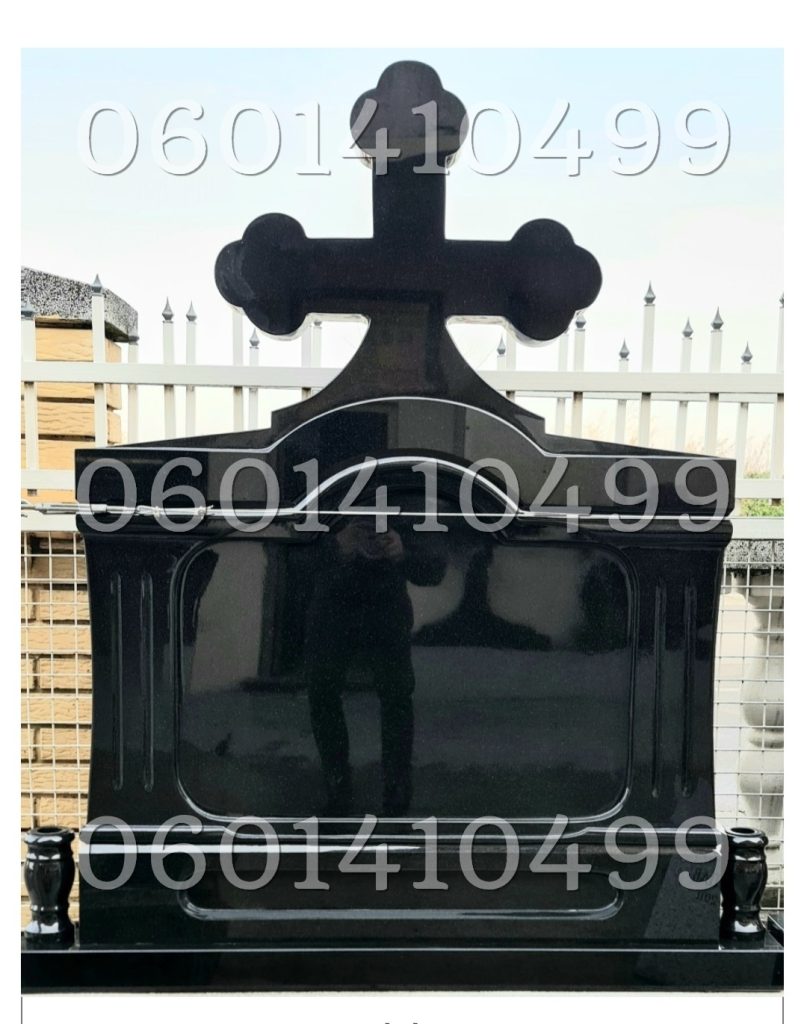 Krstovi - Nadgrobni Spomenici Granit Premium 057